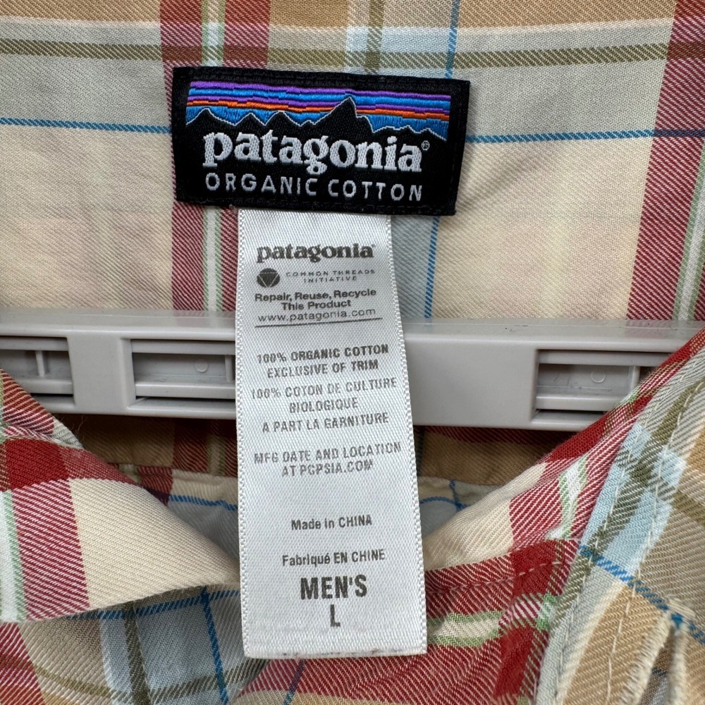 Patagonia Organic Cotton Plaid Button Down Shirt‎ Men's Large Long Sleeve Casual - Picture 2 of 6